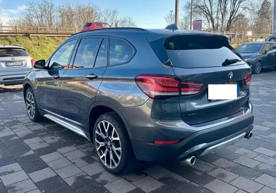 Bmw X1 sDrive18d xLine