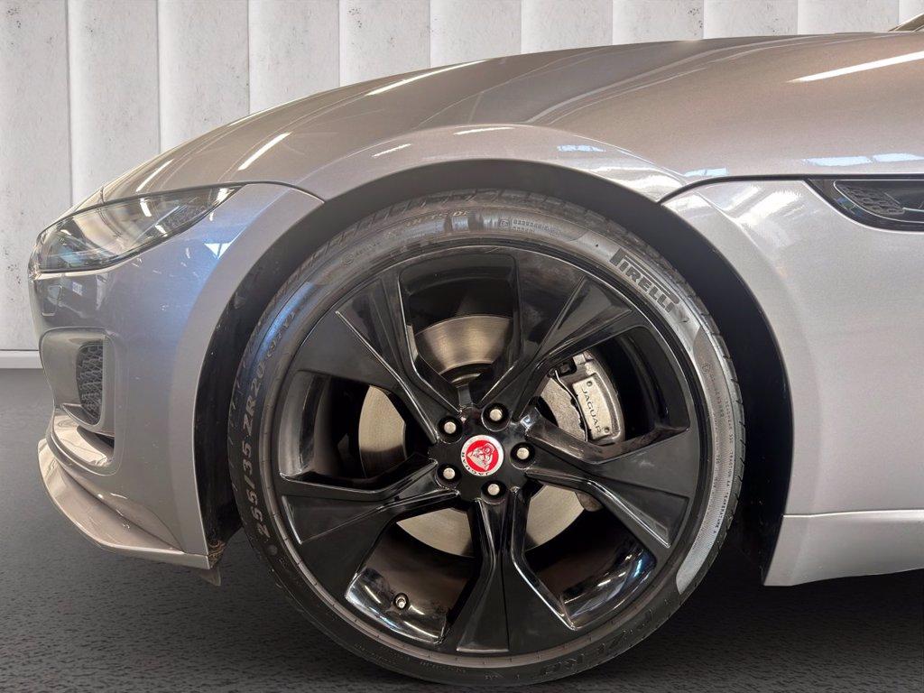 JAGUAR F-Type (X152) JAGUAR 2.0 au Coupé R-Dynamic del 2022