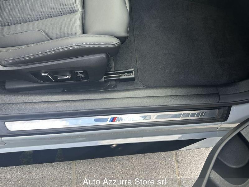 BMW M4 Coupé M4 Competition xDrive auto