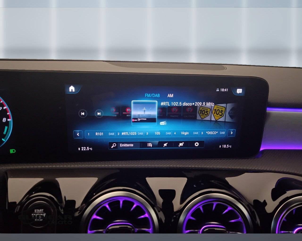 Mercedes-Benz Classe A - W177 2018 - A 250 e phev (eq-power) Premium auto