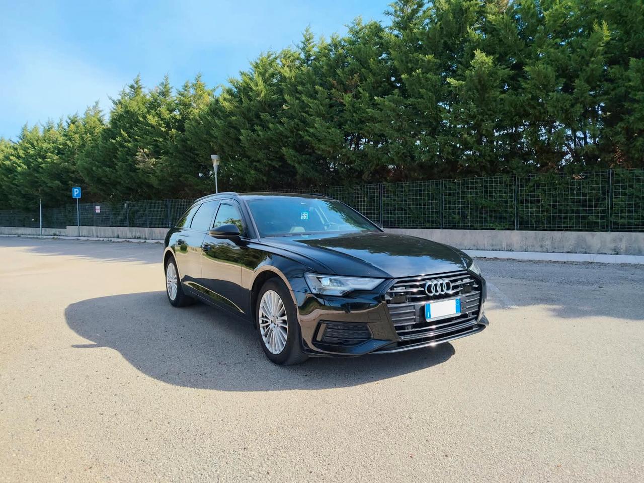 Audi A6 Avant 40 2.0 TDI quattro ultra S tronic Business Design