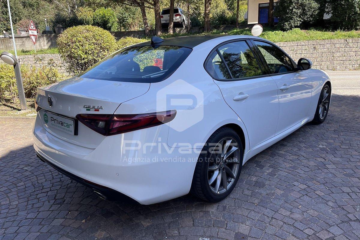 ALFA ROMEO Giulia 2.2 Turbodiesel 180 CV AT8 Business Sport Launch Ed.