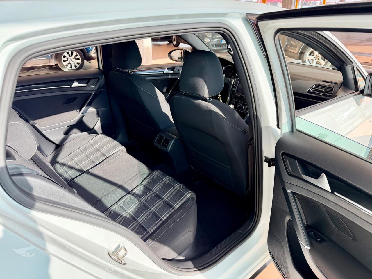 VW Golf GTD 2.0TDI 184cv DSG E6