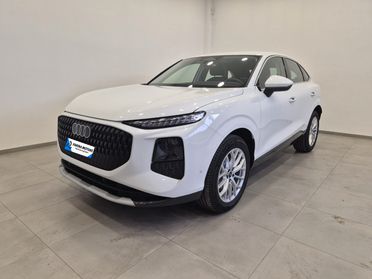 Audi Q3 SPB Sportback 2.0 tfsi quattro 204cv s-tronic