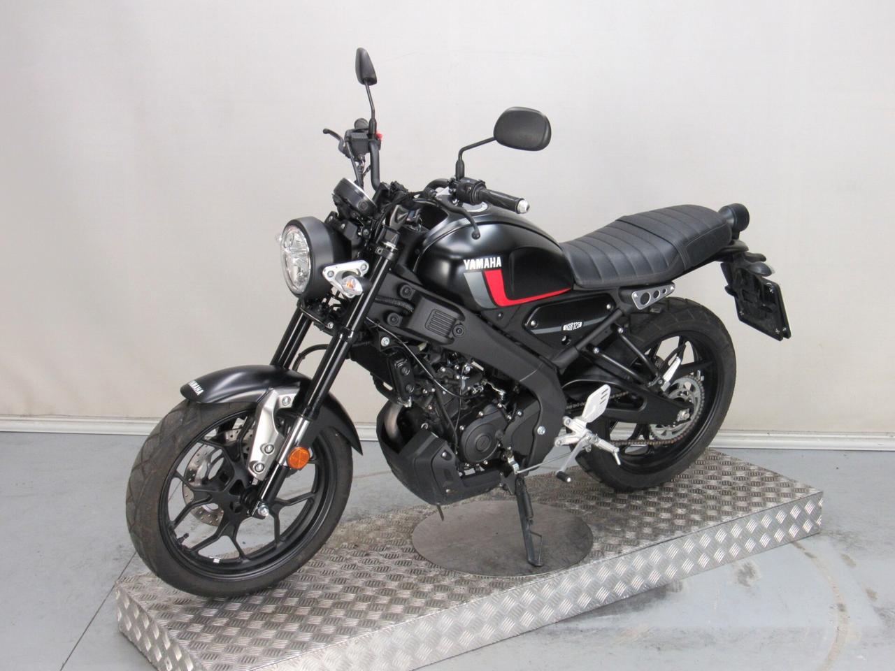 Yamaha XSR 125 ABS 11 KW PATENTE A1/B