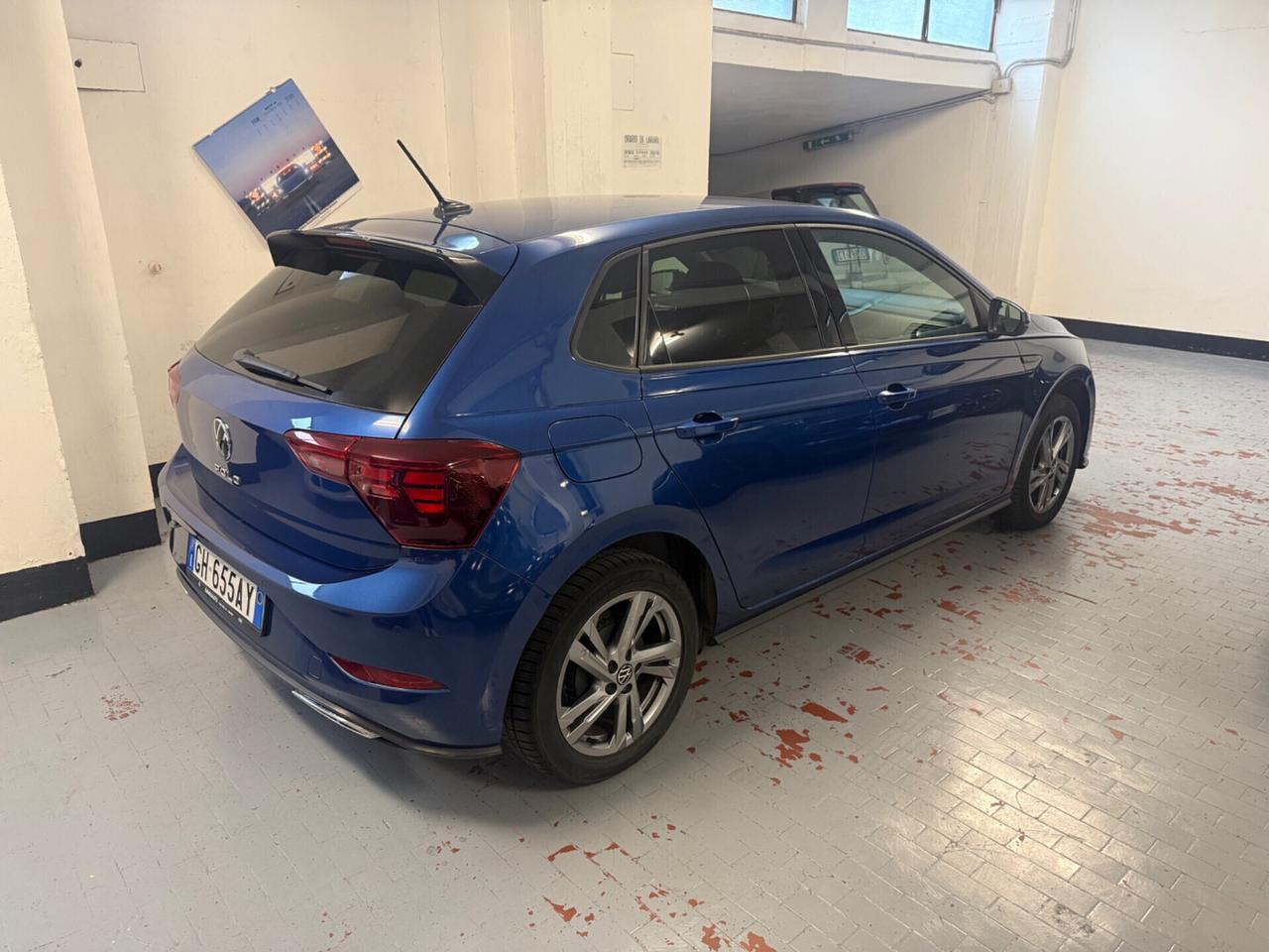 Volkswagen Polo 1.0 TSI DSG R-Line