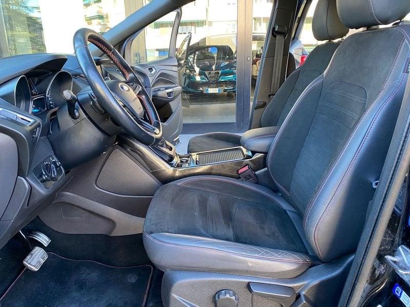 Ford Kuga 2.0 TDCI 120 CV S&S 2WD Powershift ST-Line