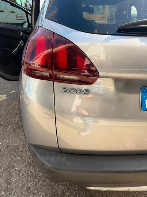 Peugeot 2008 BlueHDi 100 Allure