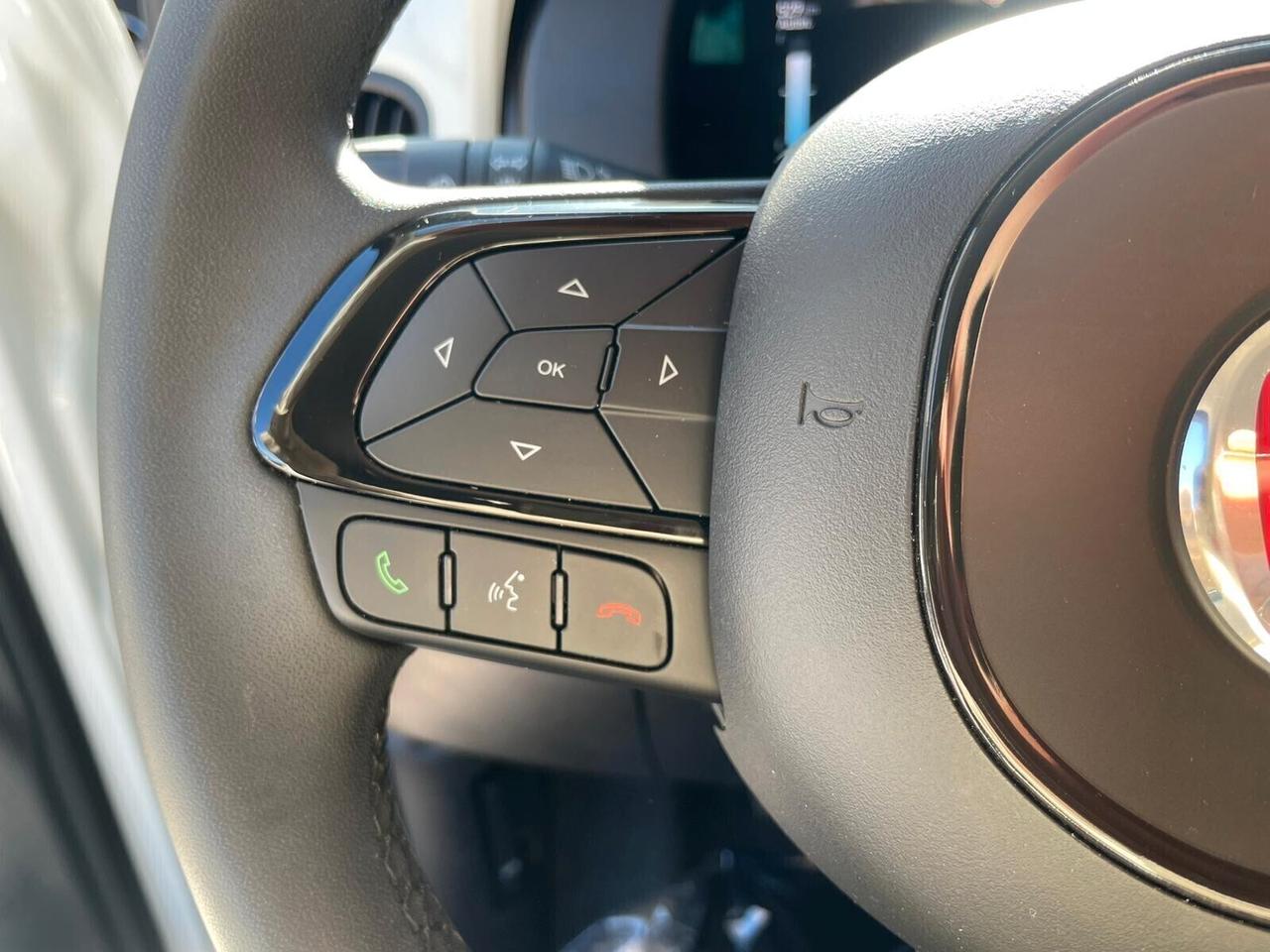 Fiat Pandina CROSS 1.0 FireFly S&S Hybrid 70CV