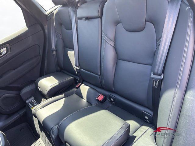 VOLVO XC60 B5 AWD Mild hybrid Benzina Ultra Dark