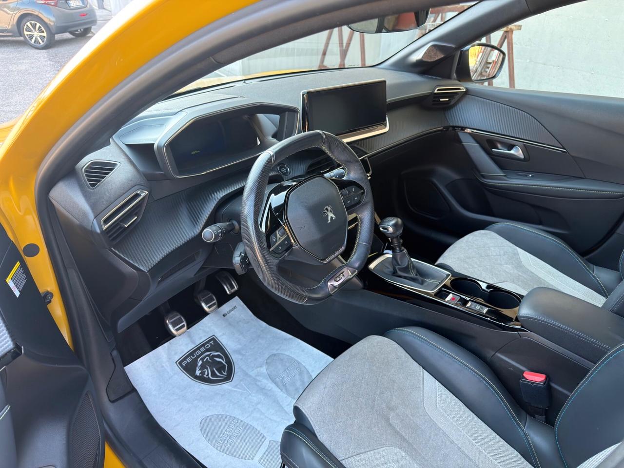 Peugeot 208 PureTech 100 Stop&Start 5 porte GT