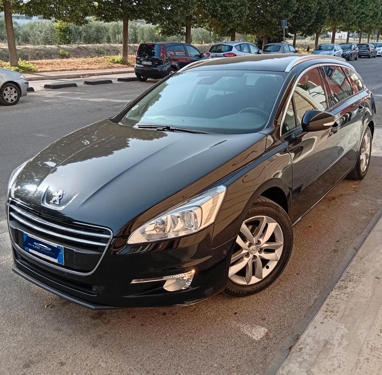 Peugeot 508 2.0 HDi 140CV SW Ciel Allure