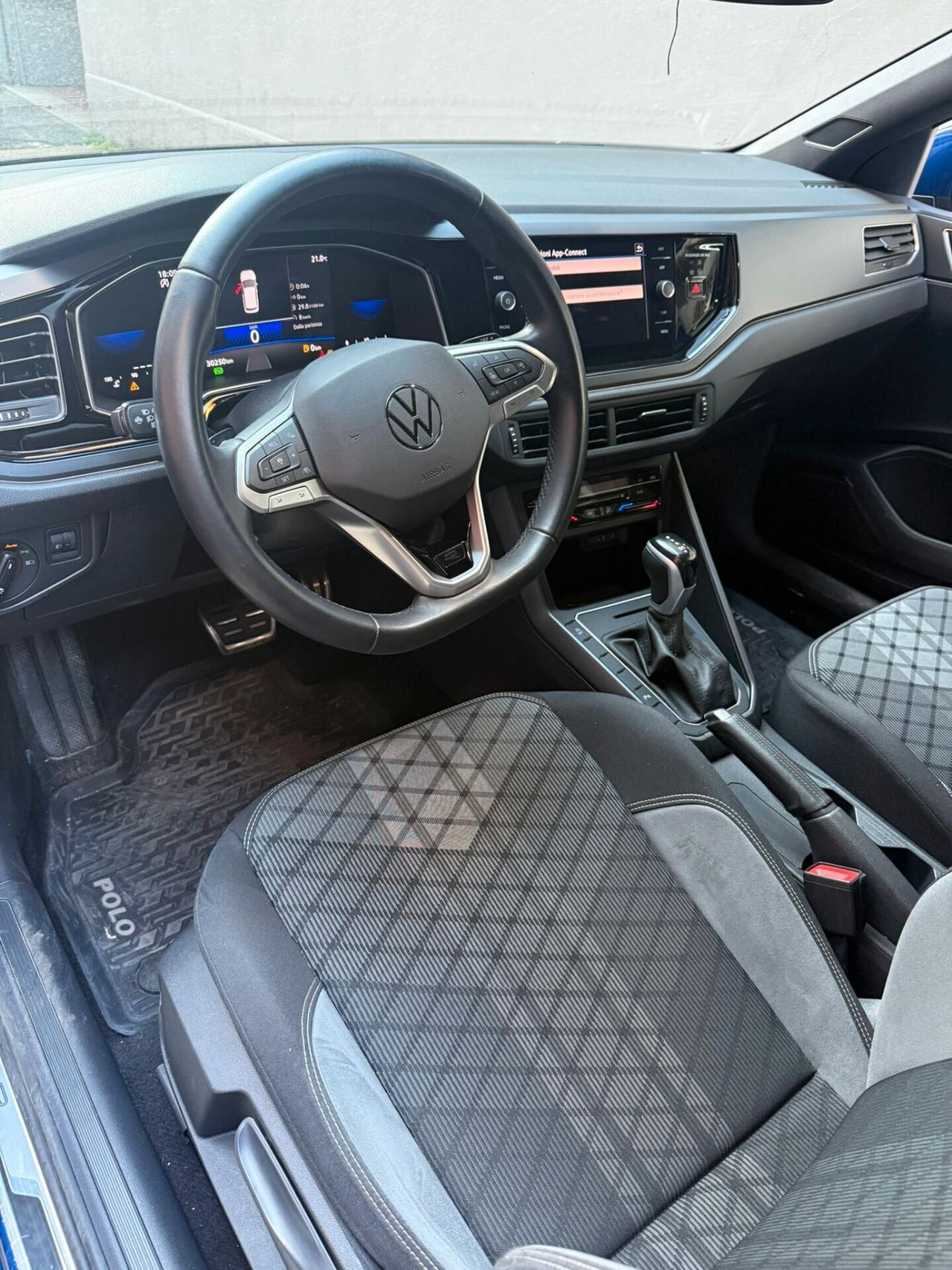 Volkswagen Polo 1.0 TSI 110 CV DSG R-Line