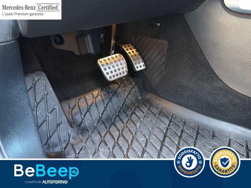 Mercedes-Benz GLB Classe 200 D PREMIUM 4MATIC AUTO