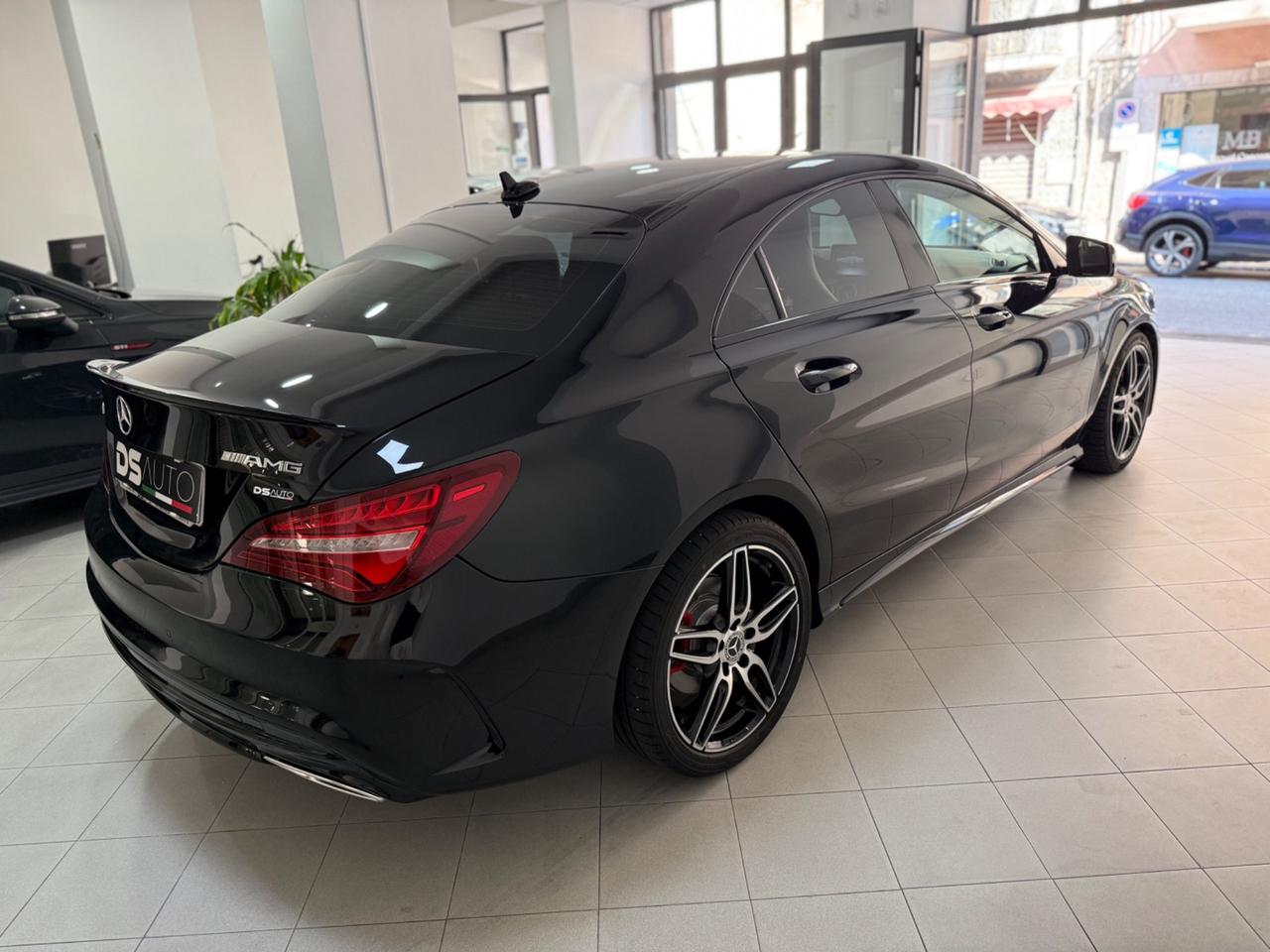 MERCEDES- BENZ CLA 200 D 136 CV AMG PREMIUM PLUS