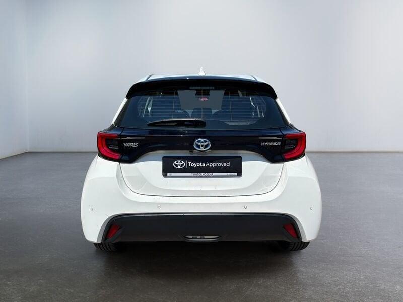 Toyota Yaris Hybrid Trend MY22