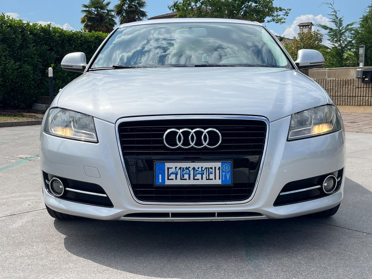 Audi A3 SPB 1.6 TDI 105 CV CR Attraction