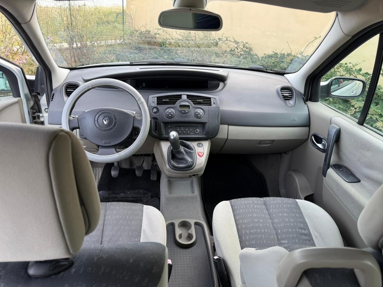 Renault Scenic Scénic 1.4 16V Pack Authentique
