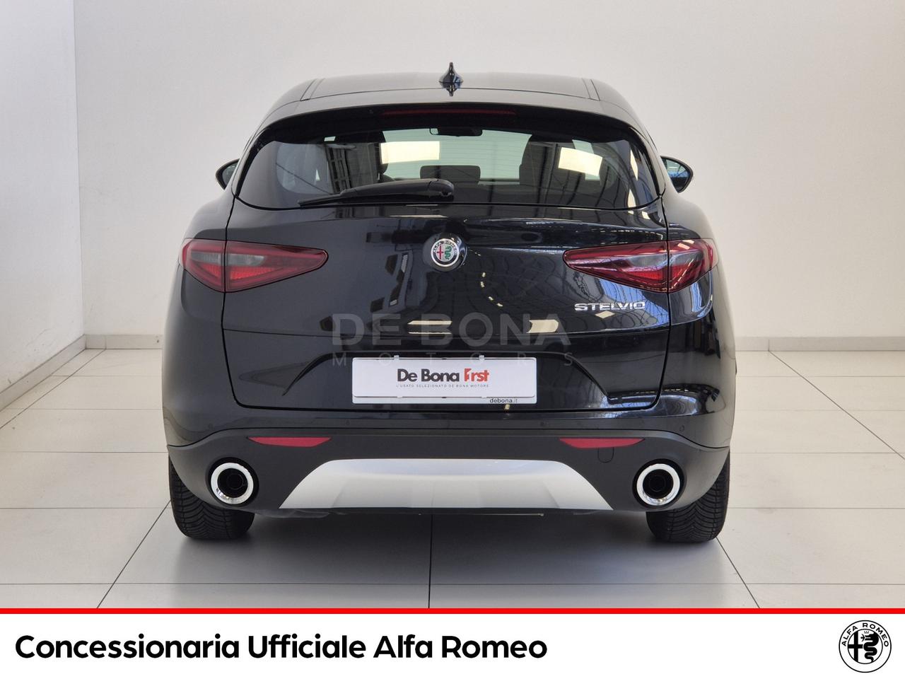 Alfa Romeo Stelvio 2.2 t rwd 160cv auto
