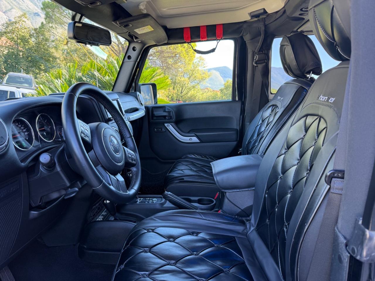 Jeep Wrangler Unlimited 2.8 CRD DPF Rubicon Auto permute e finanziamenti