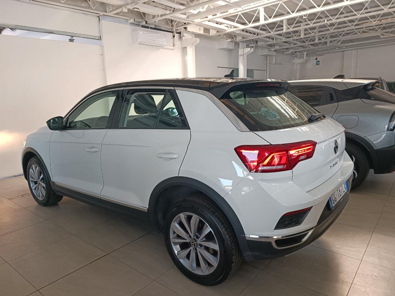Volkswagen T-Roc 1.0 tsi 110cv