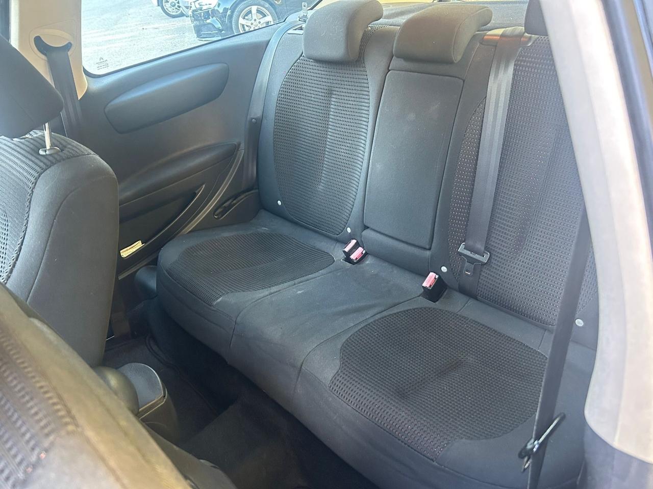 Citroen C4 2.0 HDi Exclusive 2006