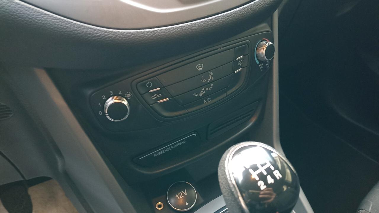 Ford B-Max 1.5 TDCi 75 CV Titanium