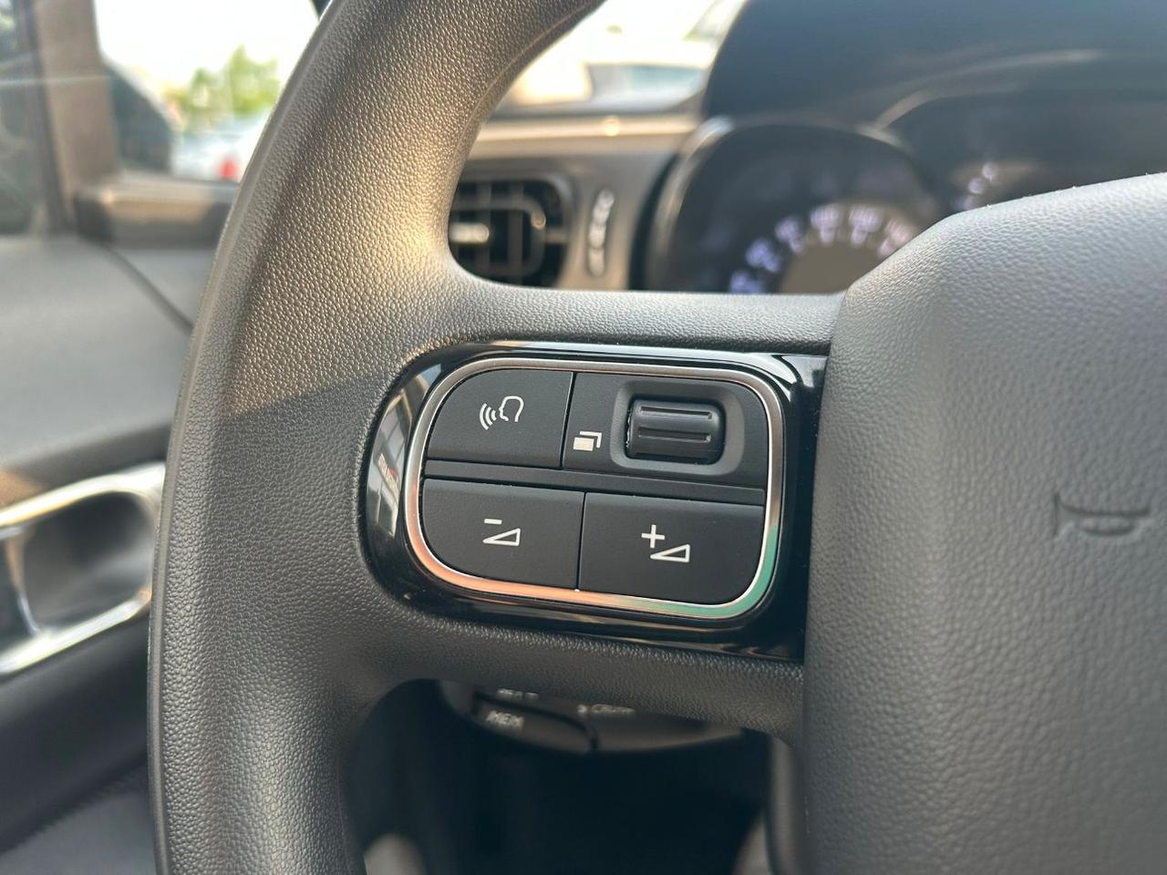 CITROEN C3 BlueHDi 100 S&S Plus