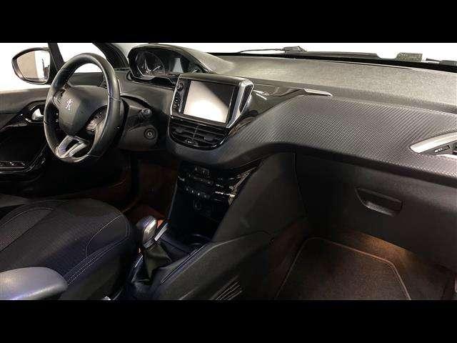 Peugeot 208 5p 1.2 puretech Allure 82cv