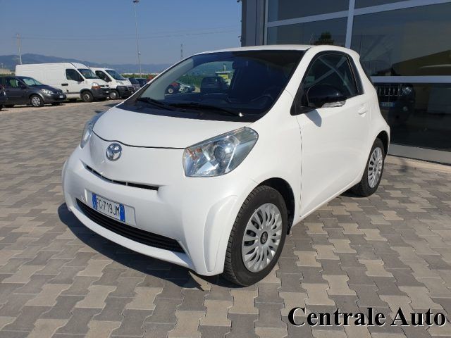 TOYOTA iQ 1.0 CVT Lounge