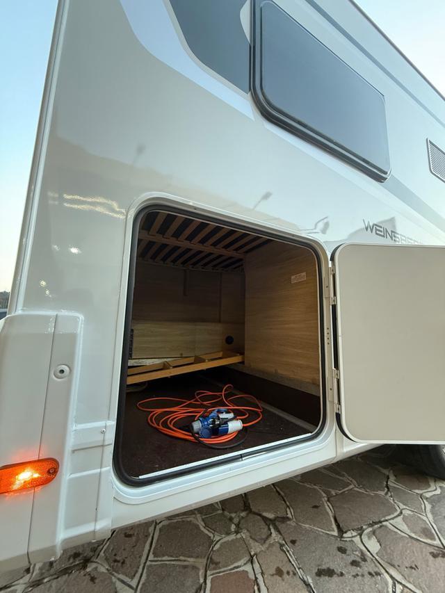 WEINSBERG CARASUITE 650 CLIMA BASCULANTE MATRIMONIALE PELLE