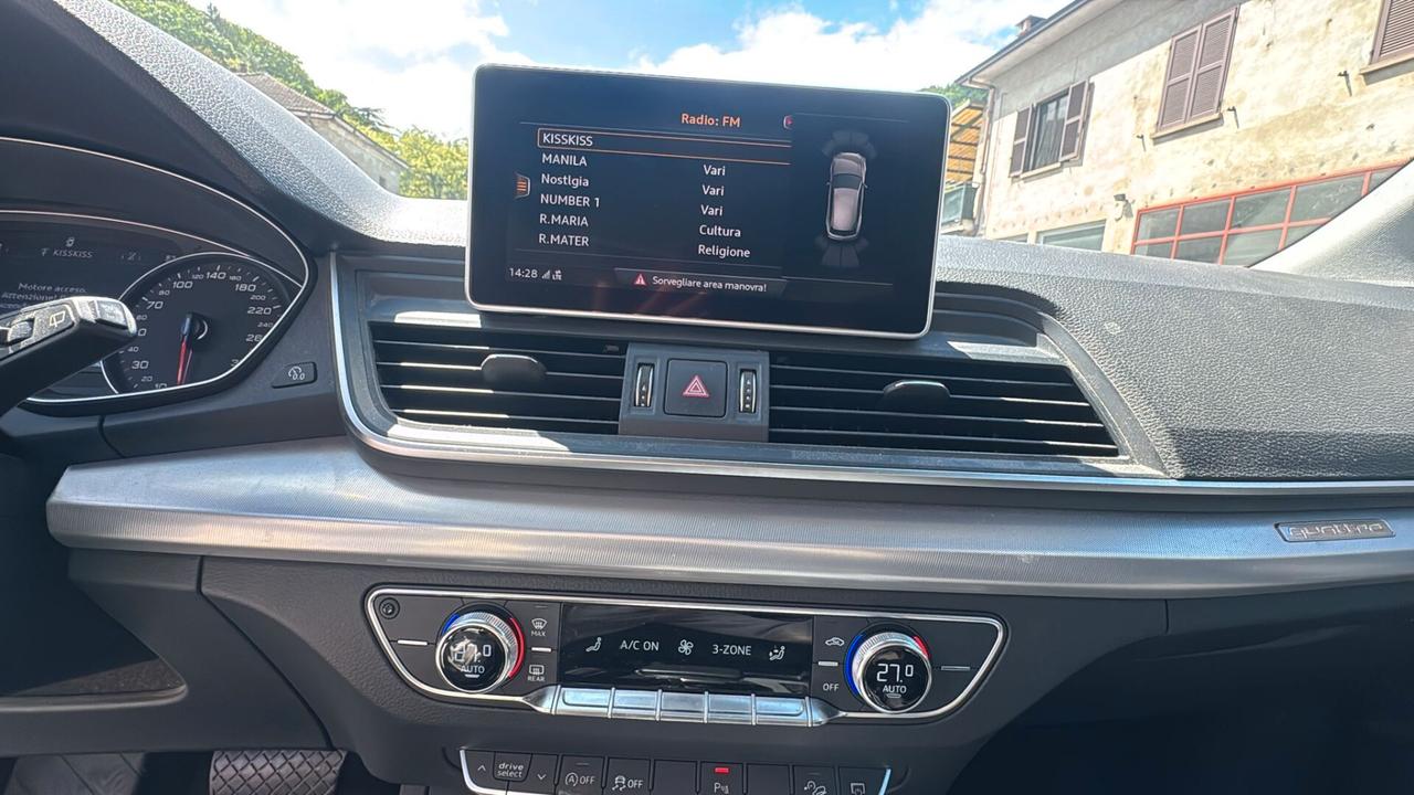 Audi Q5 2.0 TDI 150 CV Business