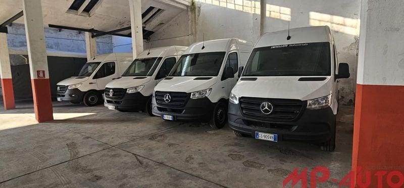 Mercedes-Benz eSprinter eSprinter furgone 41kWh 3 batt.-160 KM AUTONOM. RICARICA VELOCE . PREZZO IMPONIBILE