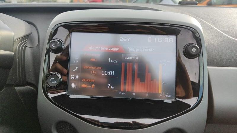 Toyota Aygo Aygo Connect 1.0 VVT-i 72 CV 5 porte x-wave