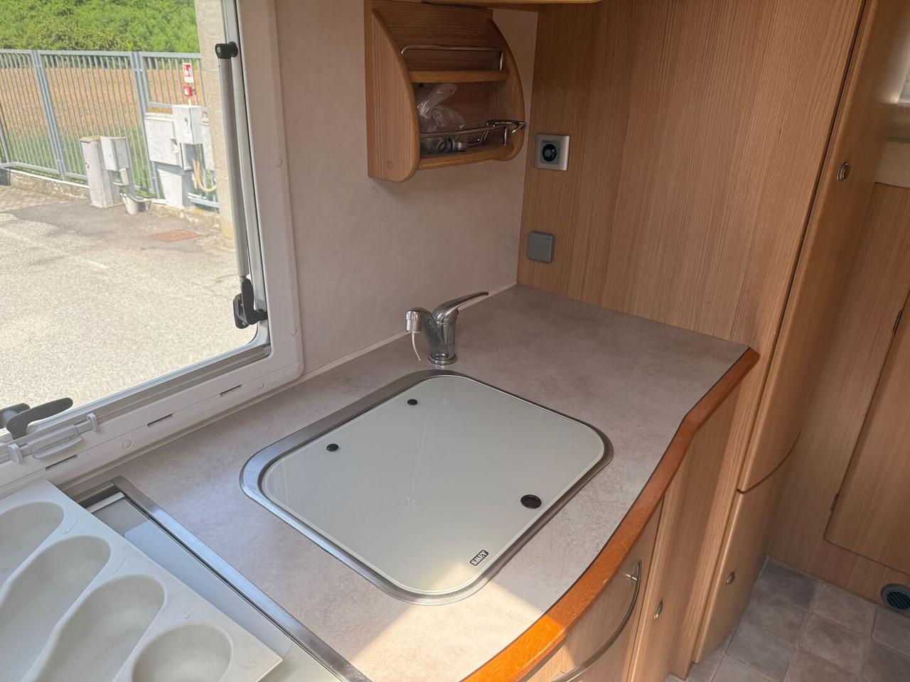 Ford Tourneo 2.2 tdci Kentucky Estro 4 Camper