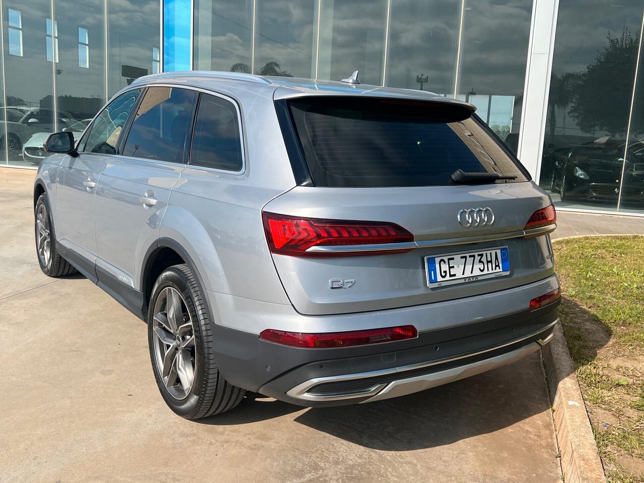 Audi Q7 50 3.0 tdi Business quattro tiptronic
