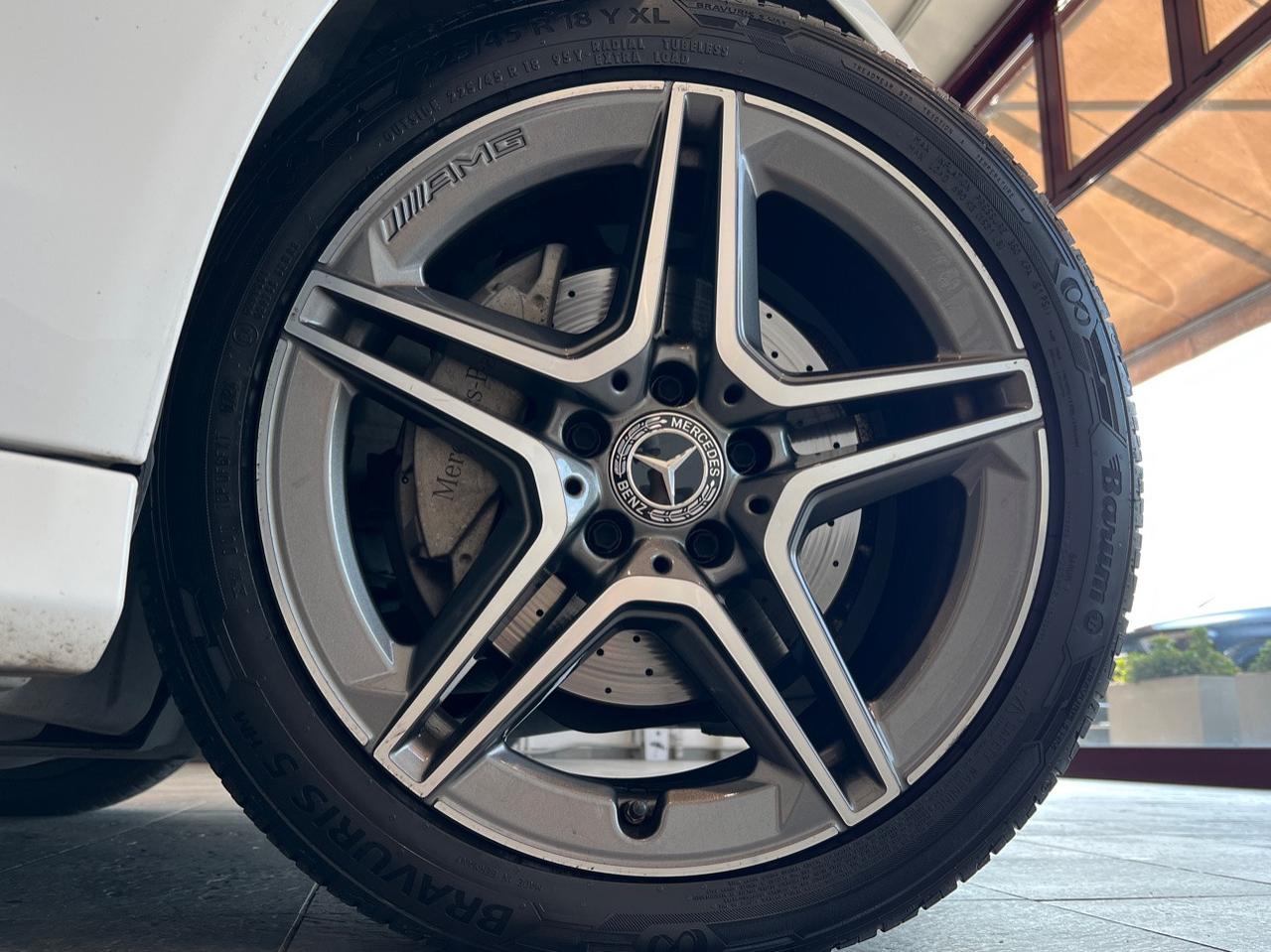 Mercedes C 220 D Premium Plus AMG Line 9G-Tronic Plus Cabrio