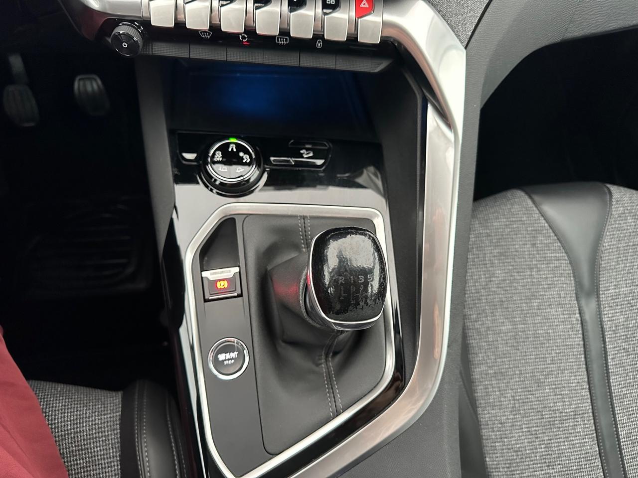 Peugeot 3008 BlueHDi 130 S&S Allure 2018