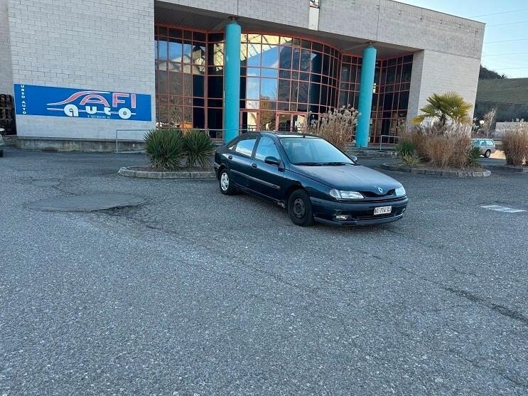 Renault Laguna 1.8i MPI cat RT