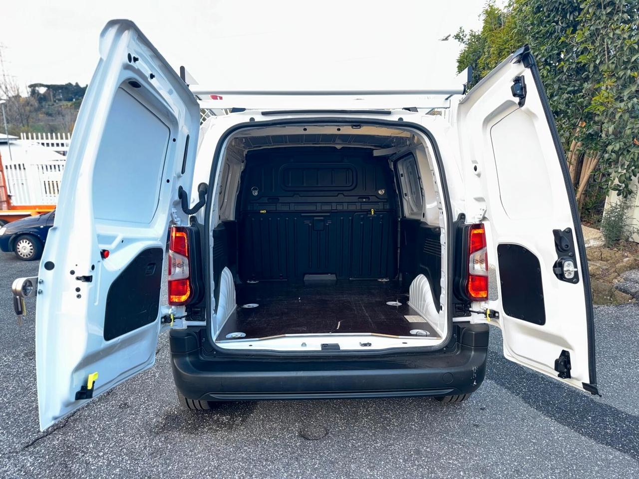 Fiat Doblo DOBLO' CH1 1.5 BlueHdi 100cv MT6 102CV