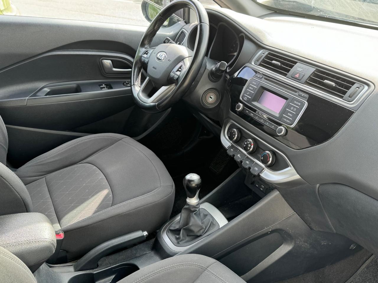 Kia Rio 1.2 CVVT 5p. Active NEOPATENTATO