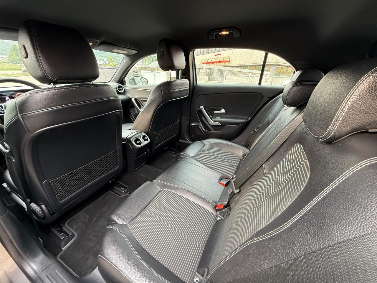 Mercedes-benz A 180BENZINA Automatic Premium NEOPATENTATI