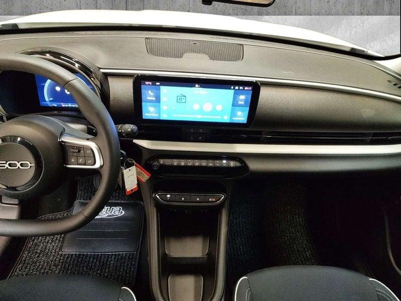 FIAT 600 1.2 hybrid 110cv auto