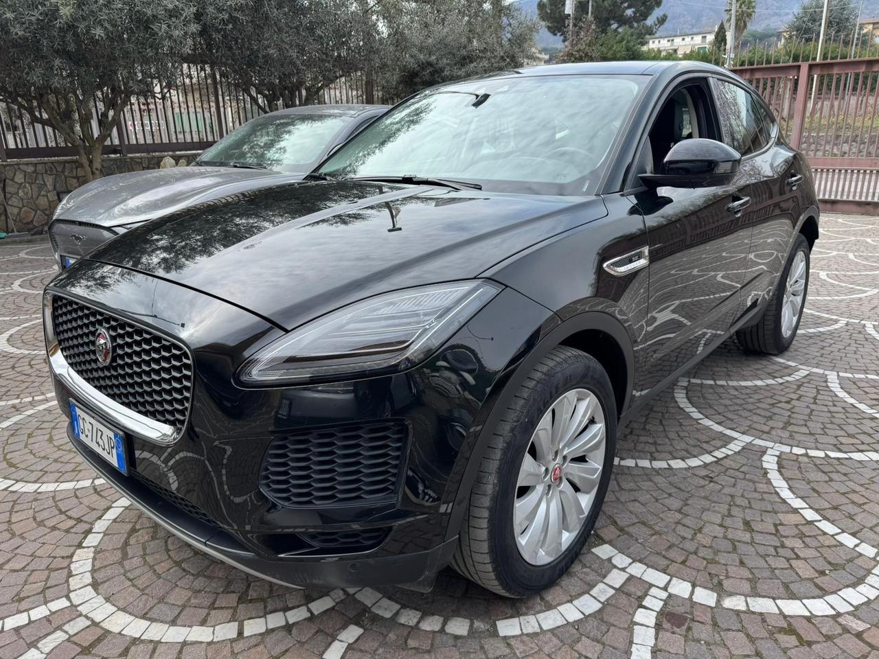 Jaguar E-Pace 2.0D 180 CV AWD aut. R-Dynamic