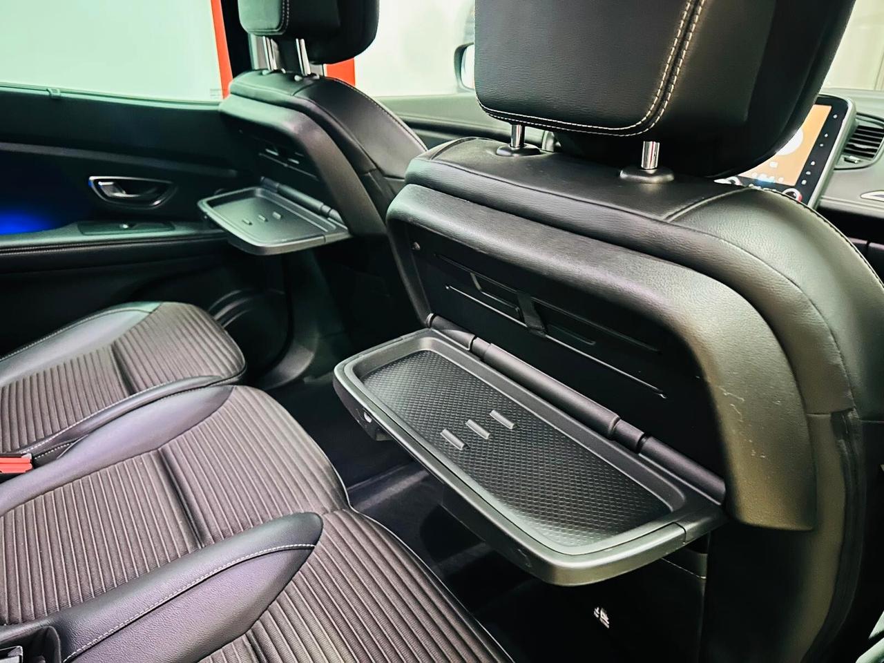 Renault Grand Scenic dCi 110 CV EDC Energy Intens BOSE Edition