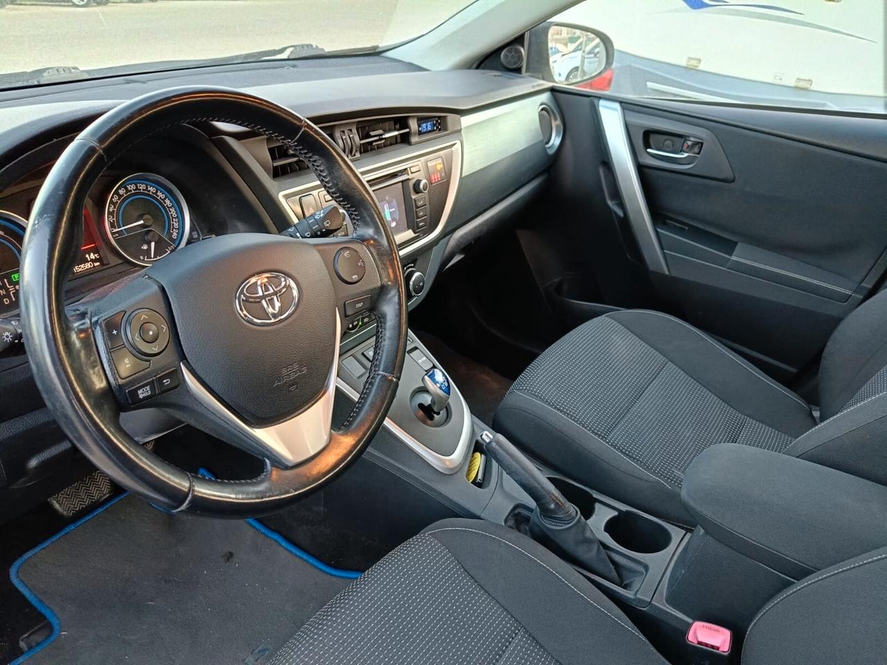 Toyota Auris 1.8 Hybrid