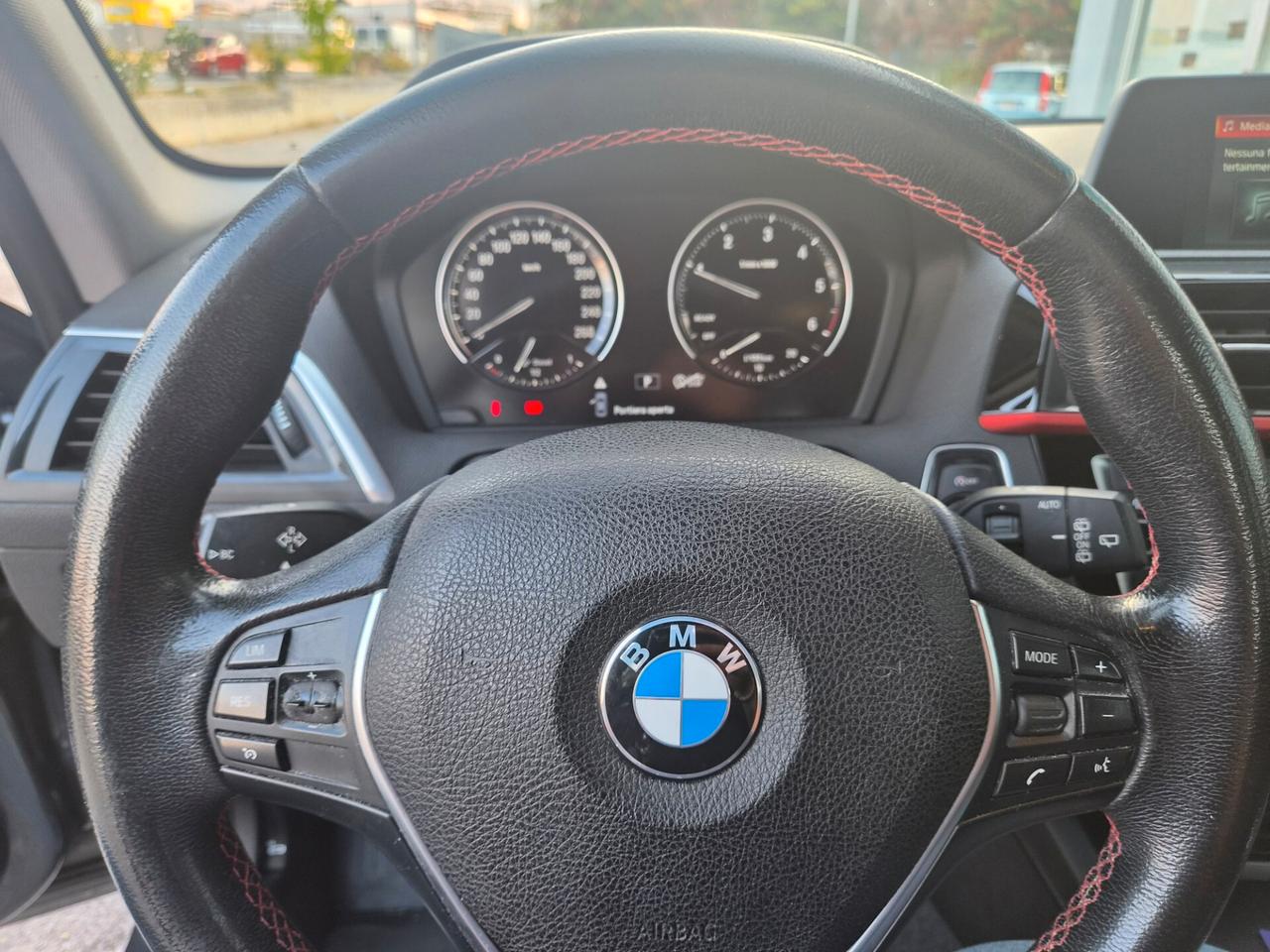 Bmw 116 116d 5p. Sport