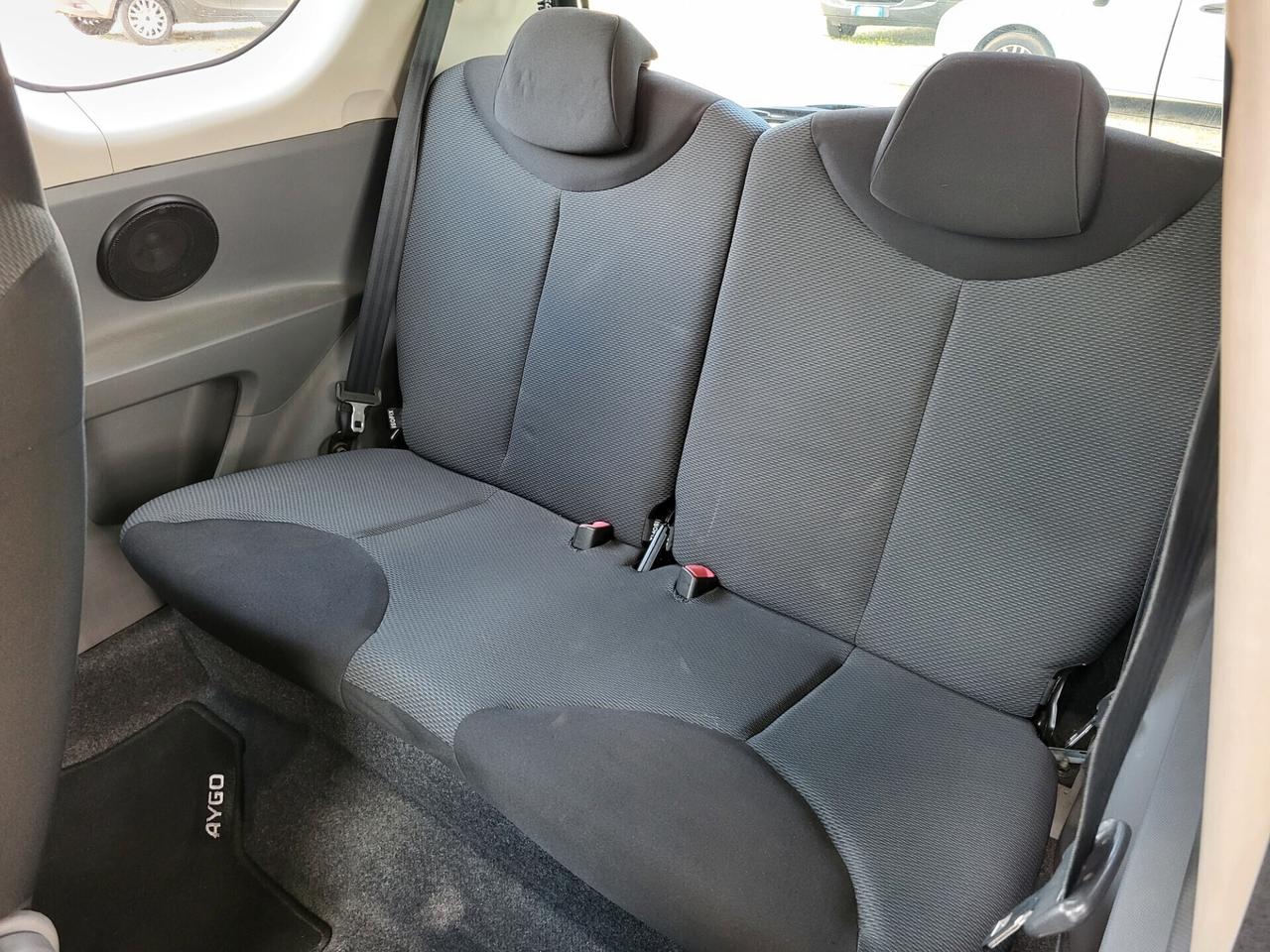 Toyota Aygo 1.0 12V VVT-i 3 porte Sol