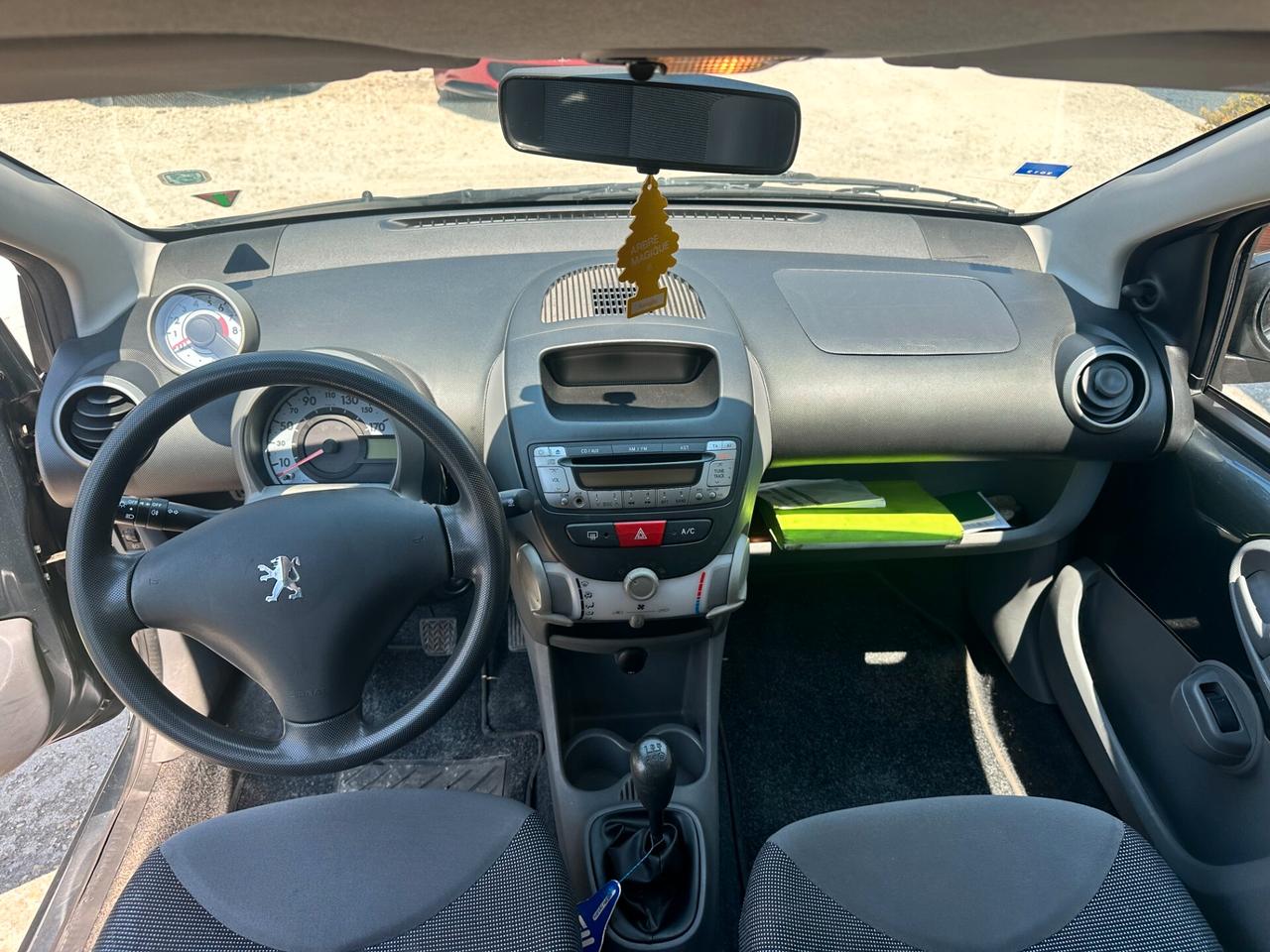 Peugeot 107 1.0 68CV 5p. UNIPRO