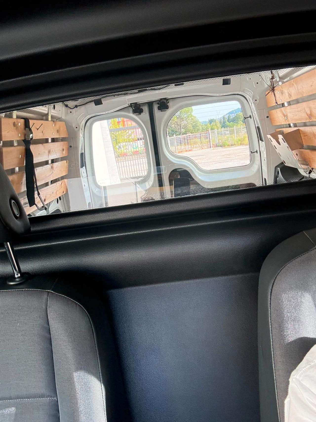 Volkswagen Caddy Cargo Maxi 1.5 TGI METANO IVA ESPOSTA UNIPROPRIETARIO